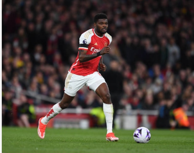 Thomas Partey rời đội Arsenal